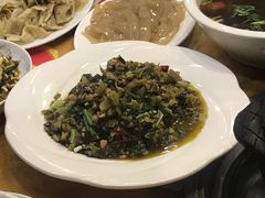-榕江牛瘪牛肉火锅