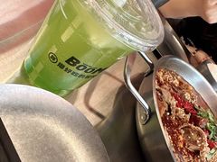 -蓉三少冒烤鸭·四川小吃集(北京首店)