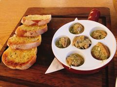 蜗牛配蒜香面包-EN SPACE恩空间