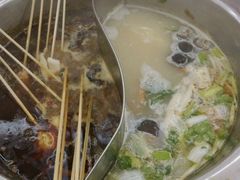 -袁记串串香(泉水轻轨站店)
