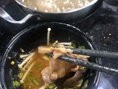 -汤响自助回转火锅百汇(乐峰广场店)