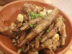 -霄汉牛三鲜湖北砂锅菜(万松园2店)