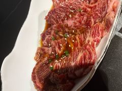-山川小町·极番烧肉(新地假日广场店)