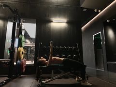 -TOP健身私教工作室(侨香店)