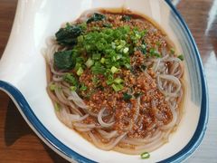 -有红鸡毛店·川菜(建设路店)