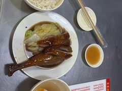 -华香鹅快餐店