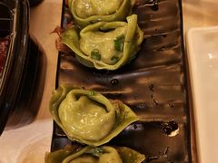 刀鱼馄饨-新镇江酒家(南京西路店)
