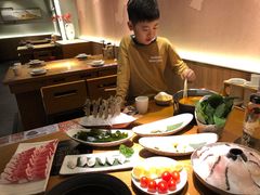 -呷哺呷哺(融创茂店)