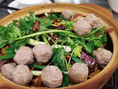 -胡须佬鸡煲四季火锅店(石厦西村直营店)