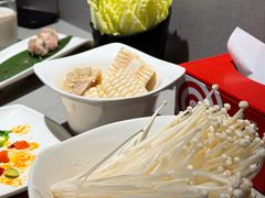 -海底捞火锅(杭州滨江九宜城店)