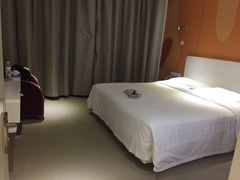 -深圳东部华侨城瀑布酒店