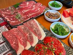 -拾勝牛·江景安格斯烧肉放题(江湾阳光天地店)