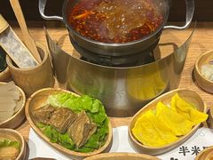 -独食火锅·半米屋台(望平街店)