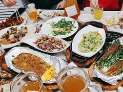 -老东镇啤酒屋海鲜加工·蒸汽海鲜·海鲜烧烤(台东店)