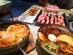 -韩红石板肉(范西路店)