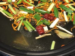 -陆记牛庄·碳锅龙虾烧烤(爱上花园店)