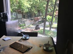 -穹六人间 people 6(岳阳路店)