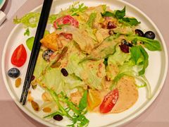 玫瑰鹅肝坚果蔬菜沙拉-雀蓝川菜(奥体广场店)