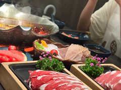 -湊湊火锅·茶憩(打浦桥日月光店)