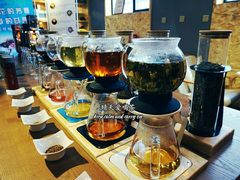 -新华里咖啡书吧(新华书店小寨店)