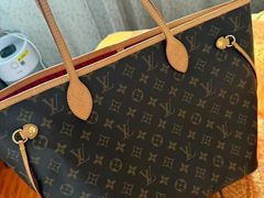 -小飞侠奢侈品回收 寄卖 养护(宝山宝龙广场店)