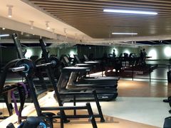 -康慈健身(雅戈尔雷迪森广场店)