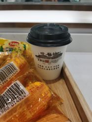 -镁连社·美联社