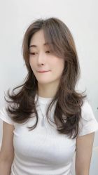 -十六番发型师事务所