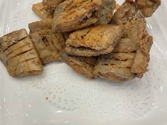 -侬佳蒸菜馆(听潮店)