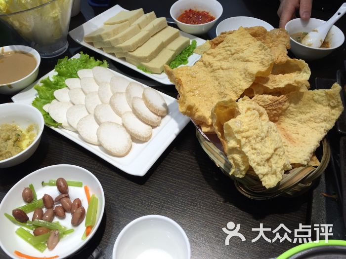 风情丽江斑鱼火锅(武昌街店)油豆皮杏鲍菇图片 - 第78张