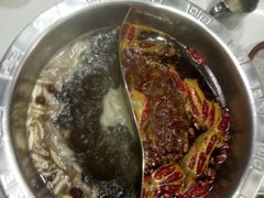 -憨铁匠老火锅(龙岗万科里店)