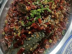 -秦扬居特色菜馆(上王村)