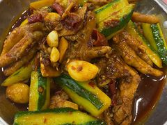 -江城燕子大排档(江汉路步行街店)