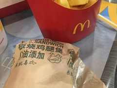 -麦当劳(中山公园龙之梦店)