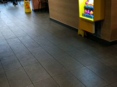 -麦当劳(东方时代广场分店)