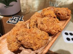 蛋黄焗鸡翅-粤港湾砂锅粥·宵夜(宝龙店)