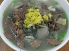 -潮镇老尾牛杂(环城西路店)