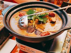 -神府路壹号·海鲜烧烤·砂锅粥·锅物(三坊七巷店)