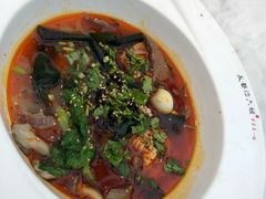 -成都你六姐·牛肉冒菜·麻辣香锅(长泰广场店)