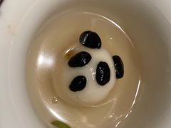 熊猫汤圆-小龙翻大江文化火锅(宽窄店)