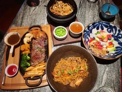 火炙蛋黄鳗鱼饭-良木缘咖啡西餐(太古里店)