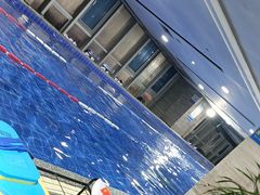 -小蓝鲸游泳培训基地(石景山店)