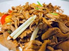 -小河盐帮·私家菜·烤鸭(三元桥·霄云路店)