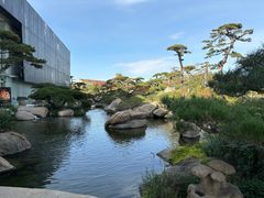 -罗红摄影艺术馆