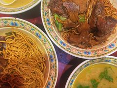 -金杨拉面王小吃面馆·牛三宝面·红烧牛肉粉