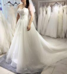 -LOVINA洛维娜婚纱礼服