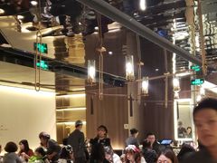 大堂-捞王锅物料理(上海世茂广场店)