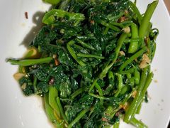 马来风光-默加东南亚美食(大宁音乐广场店)