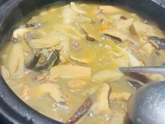 -菌之家·专业纯野生菌火锅·特色炒菌