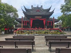 -鲁镇